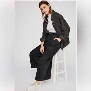 FREE PEOPLE Women’s  Black Quilted Jacket 
Size - M